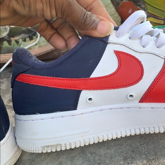 Nike shoes - Picture 10 of 13